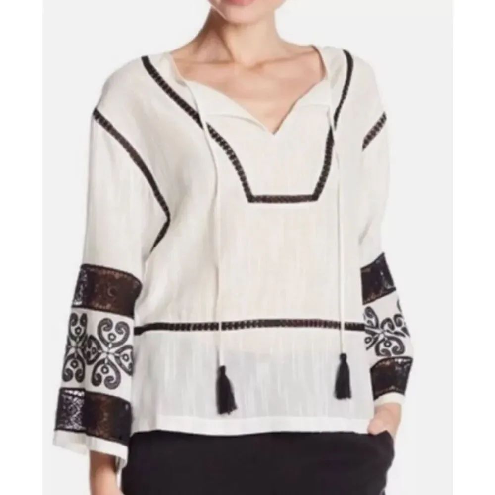 Laundry by Shelli Segal blouse